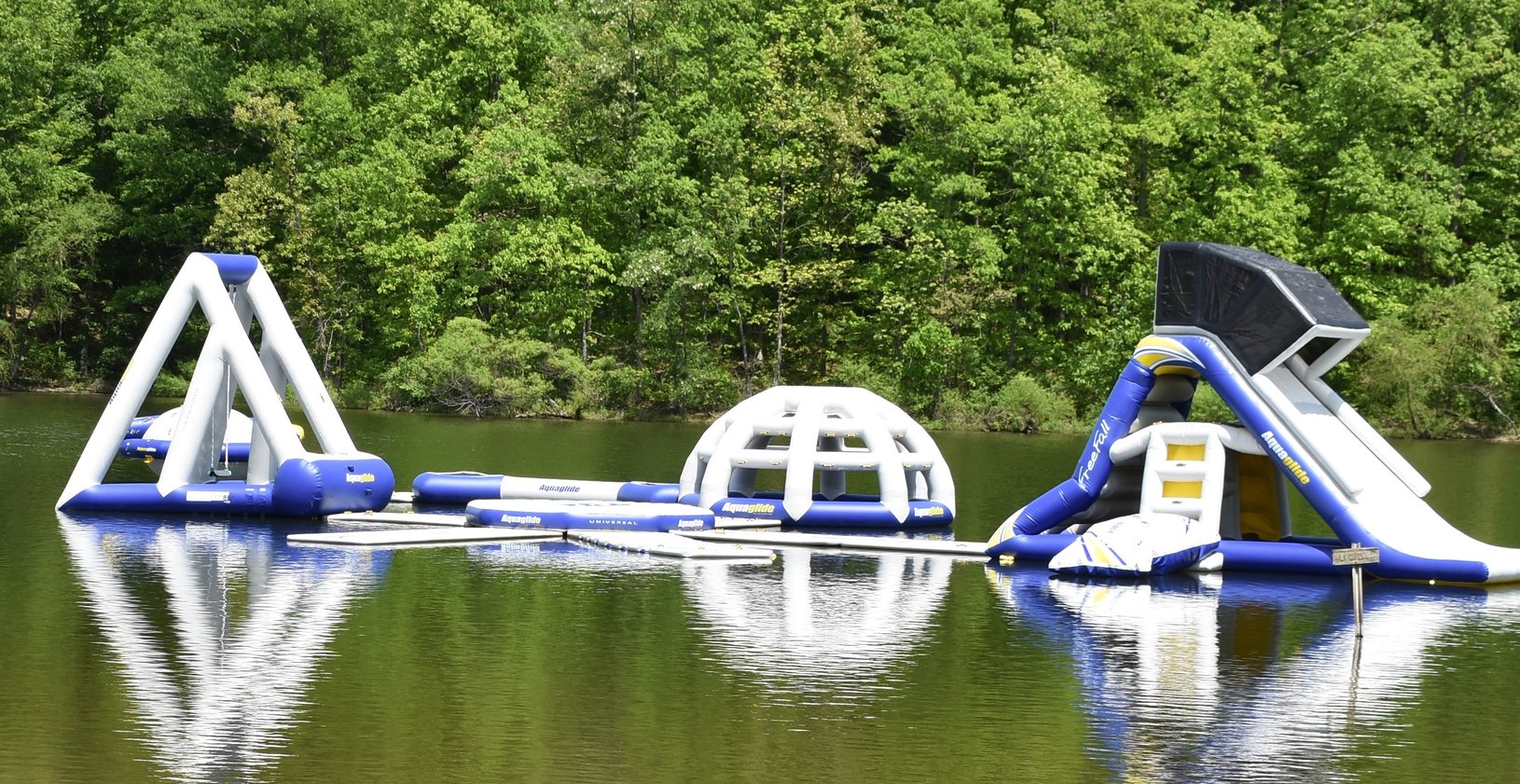 water wild inflatable fun park